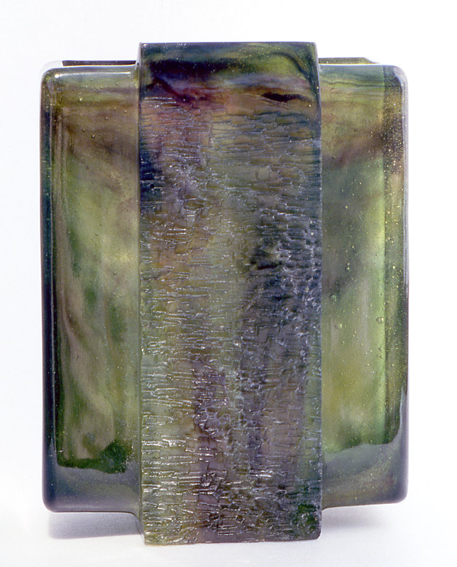 Grand vase, Modèle de 1982 réf. 217AEL. 05/1985 dimensions 19x11,5x26 cm